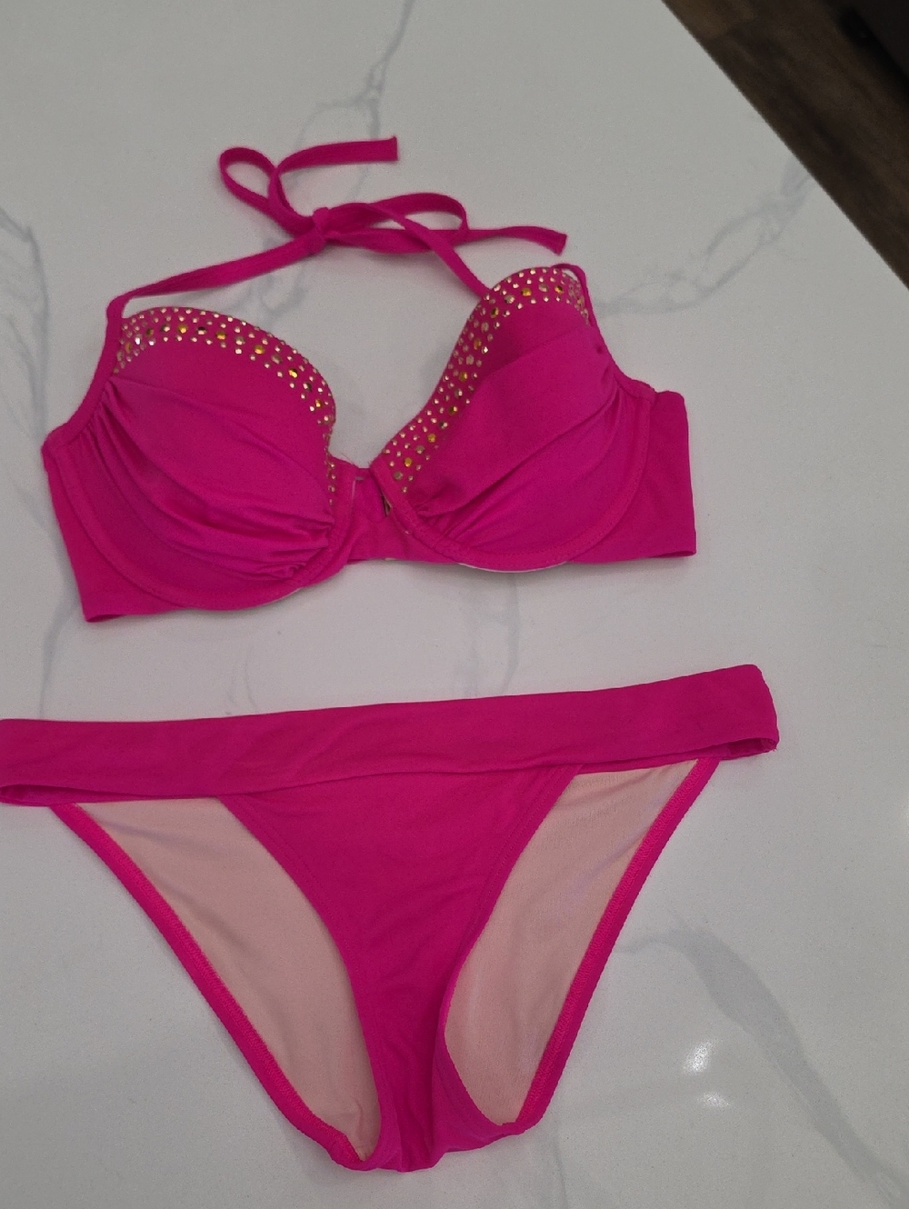 Victoria Secret swim set. 32DD top, small bottom